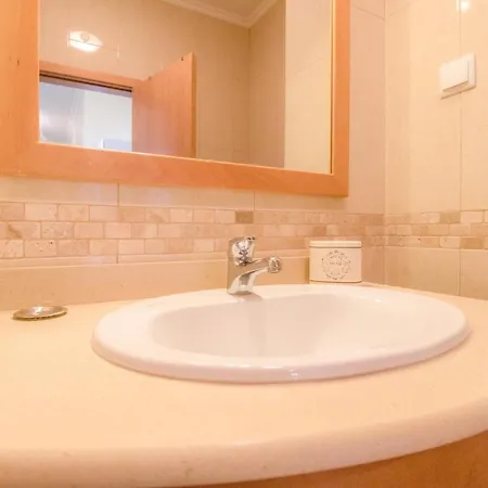 Appartement #004 Orada By Holidays