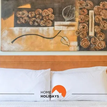 #004 Orada By Holidays *